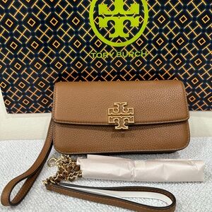 Brand New Tory Burch Bag/Wristlet
